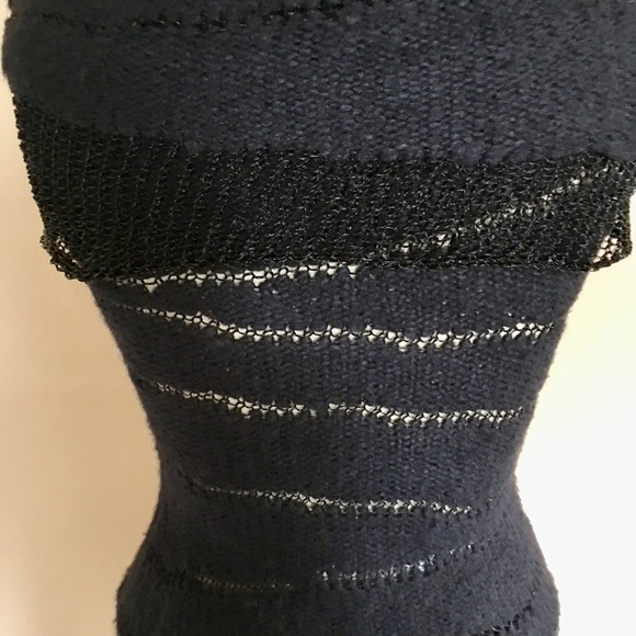 A two piece evening dress - Picture 6 of 8